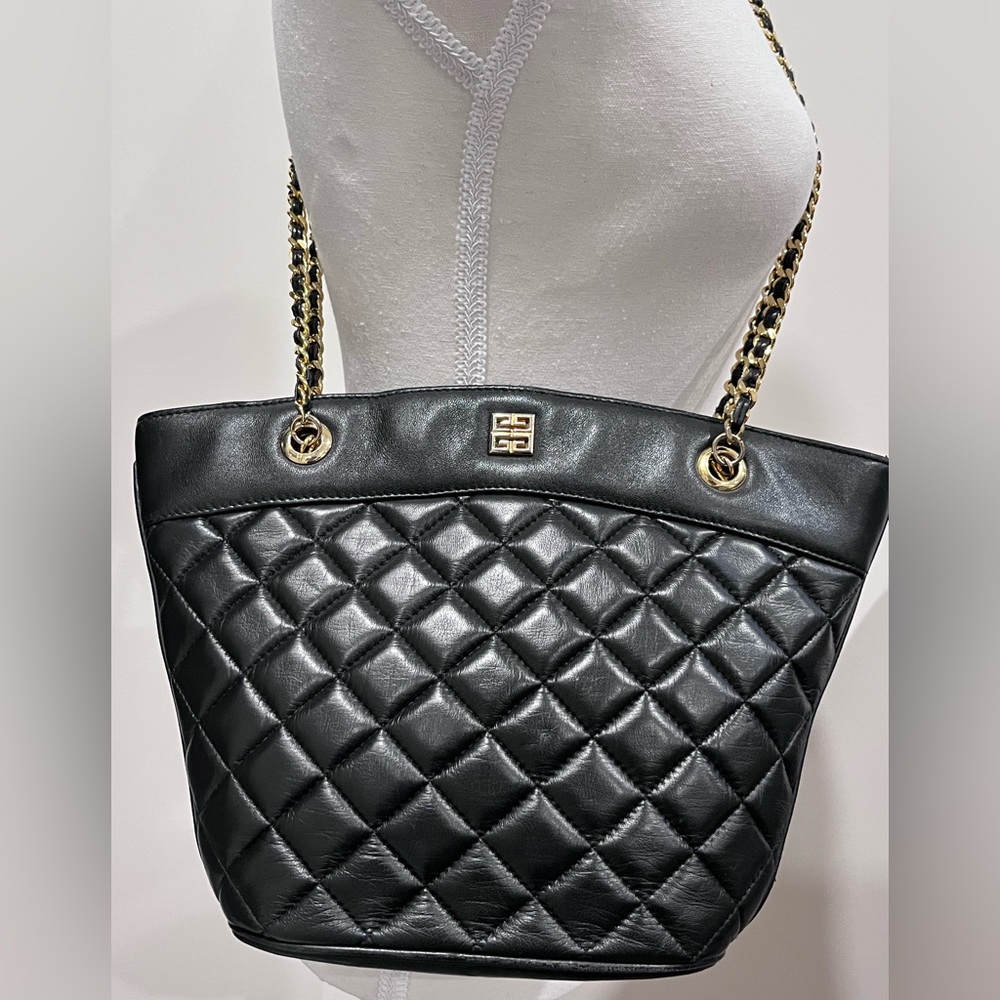 Givenchy vintage Black Quilted Leather Chain Strap Bag